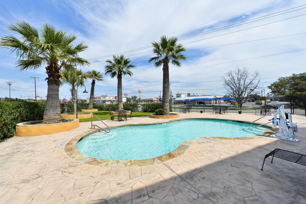 Microtel Inn & Suites By Wyndham New Braunfels I-35 Kültér fotó